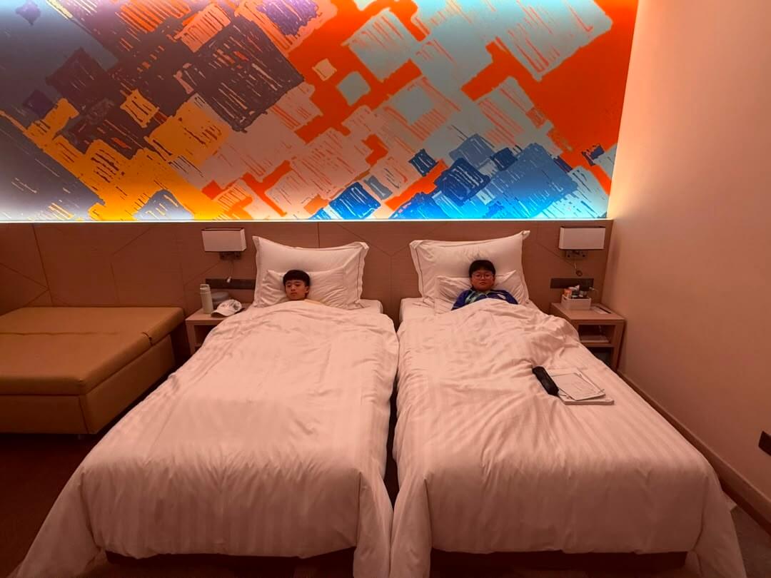 취침 시간 점호 후 객실